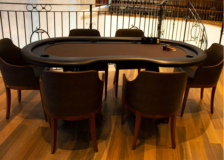 Mesa de Poker Torres com Borda Estofada Laqueada